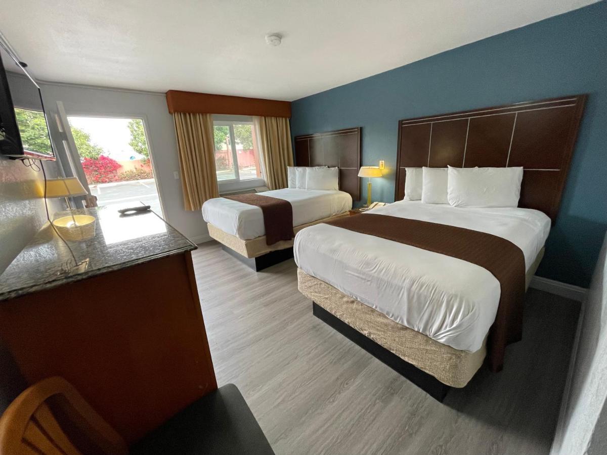 גרובר ביץ' Pacific Inn מראה חיצוני תמונה