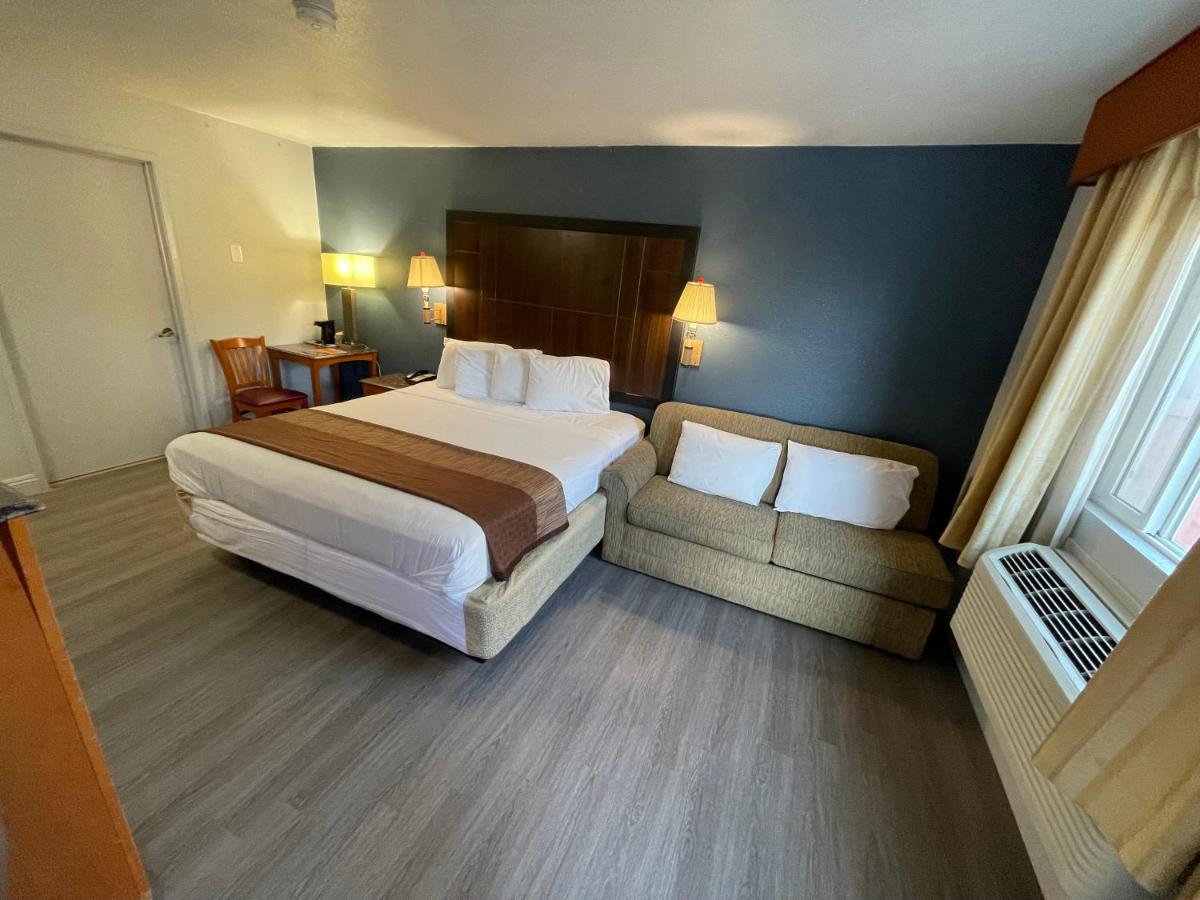 גרובר ביץ' Pacific Inn מראה חיצוני תמונה