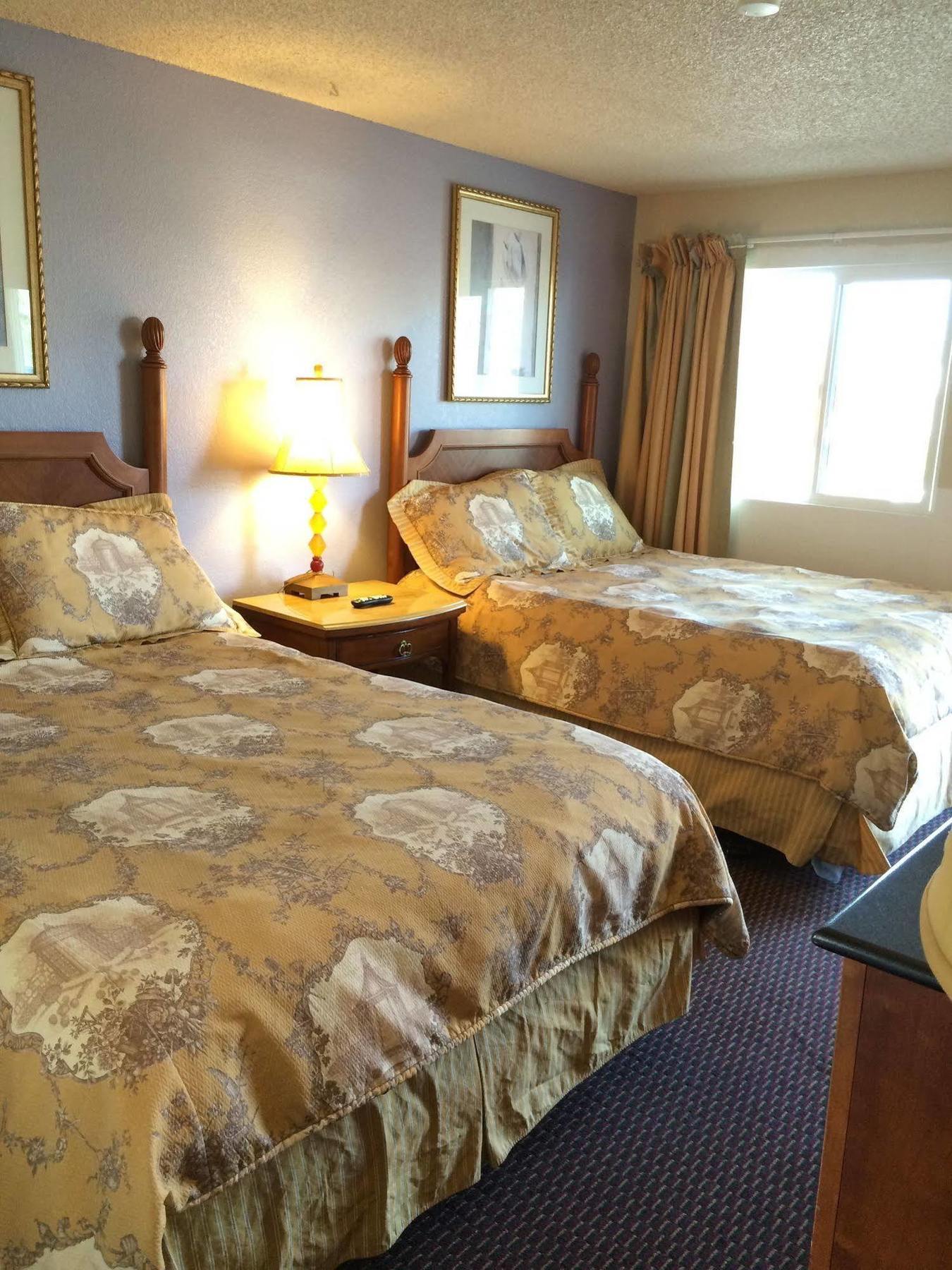 גרובר ביץ' Pacific Inn מראה חיצוני תמונה