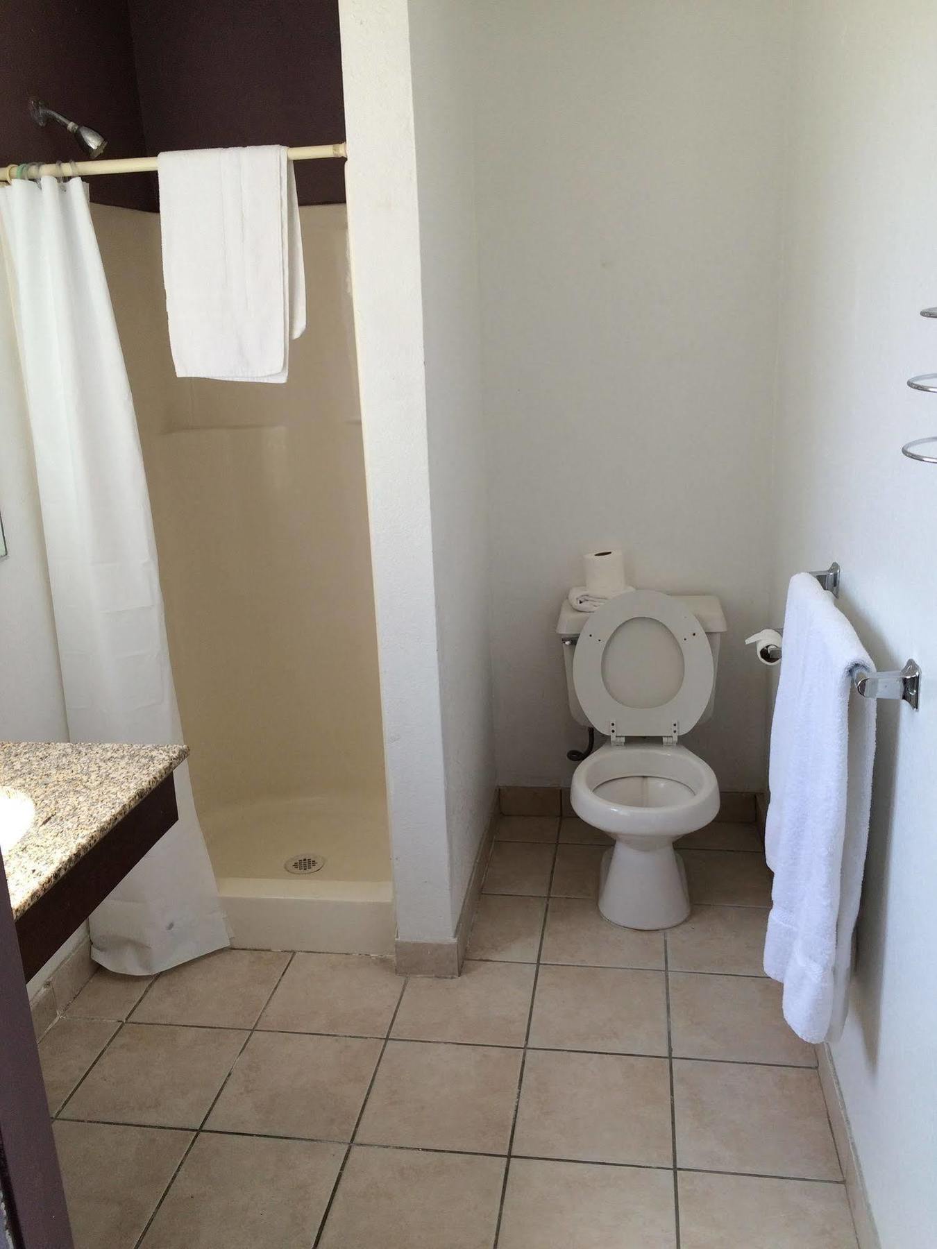 גרובר ביץ' Pacific Inn מראה חיצוני תמונה